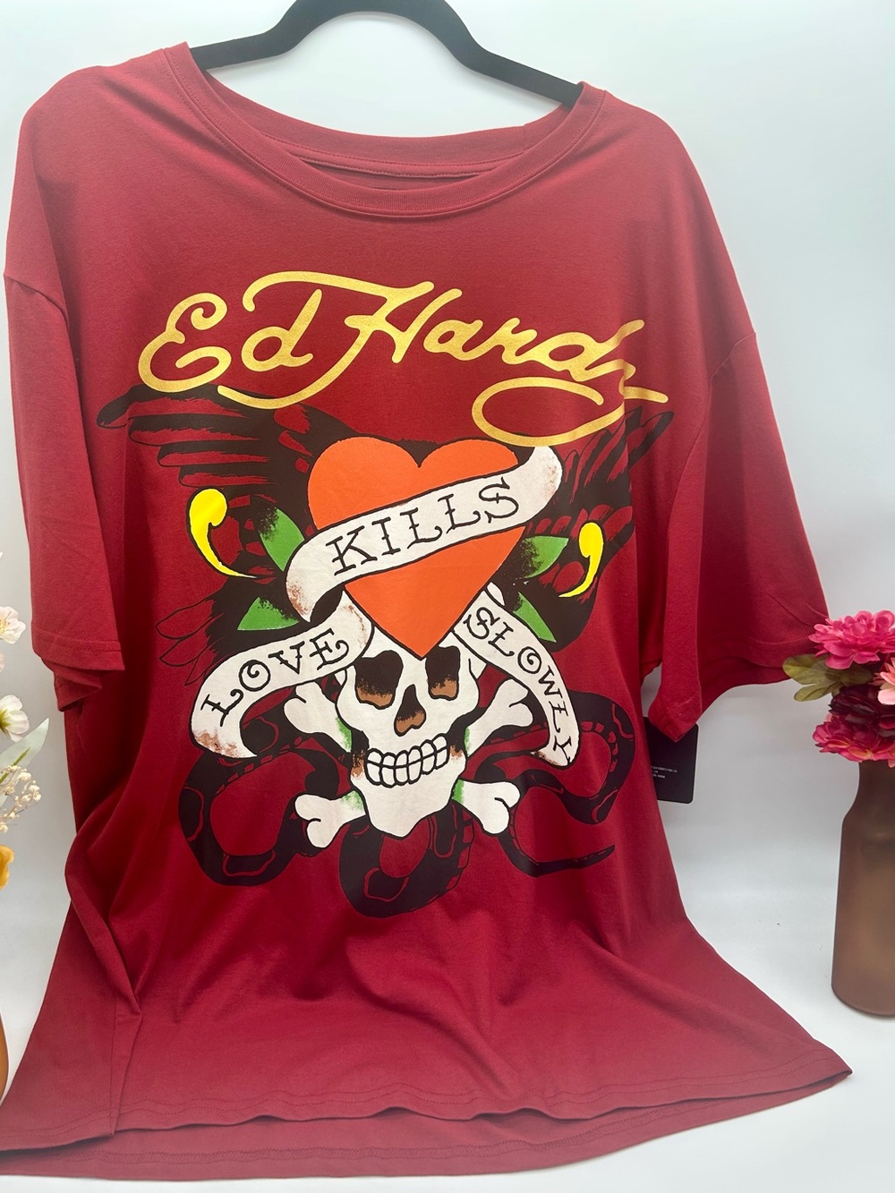 Ed Hardy skater, grunge Red Mend 2xShort Sleeve Tee with Heart & Skull Graphic